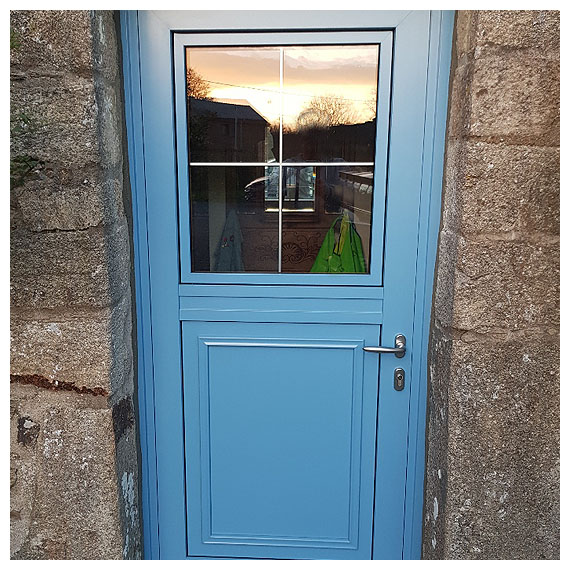 Pose de portes mixtes à Versailles - Yvelines - La Fermeture Parisienne